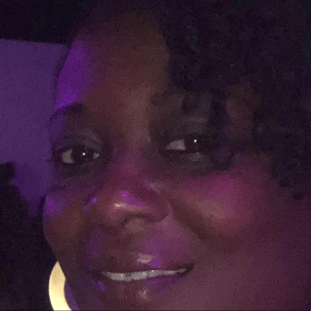 Meet your Posher, Darleen